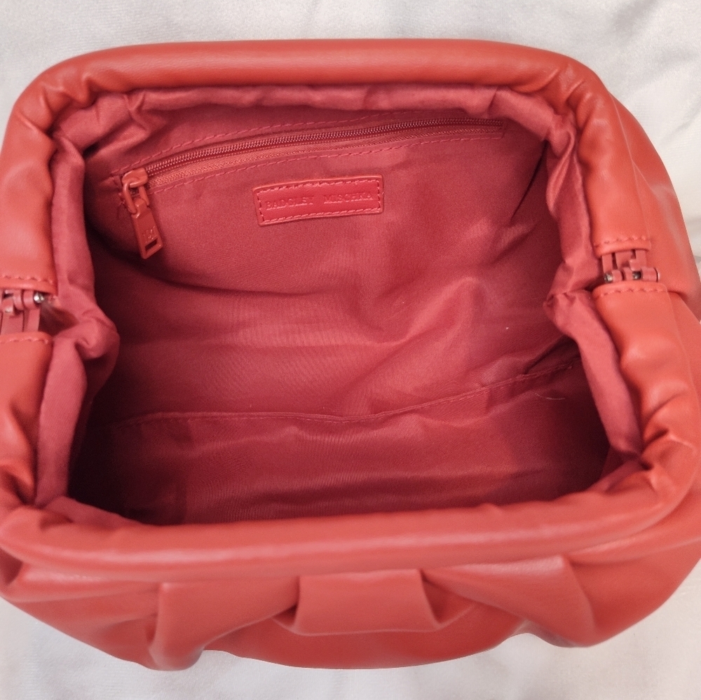 NWT Badgley Mischka Red Vegan Leather Clutch in Red - Picture 6 of 8